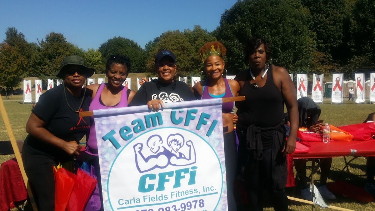Team CFFi out in the community at a fitness event